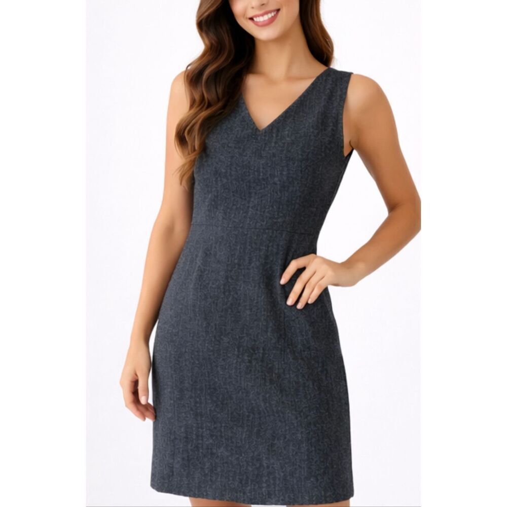 L.L. Bean Vintage 100% wool grey vneck sheath dress 8